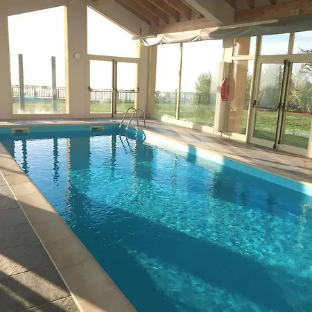 ゲストハウス Villa Berceto